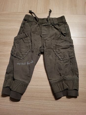 Pantalon taille 12 mois (74 cm)