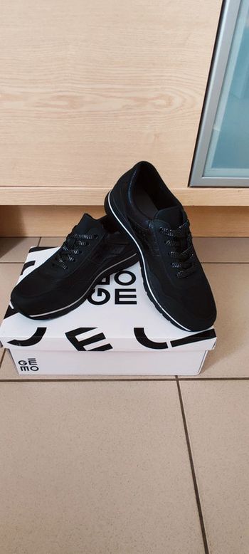 Baskets noires  femme 38