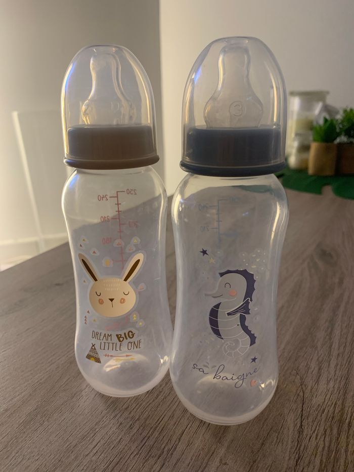 Lot de 2 biberons