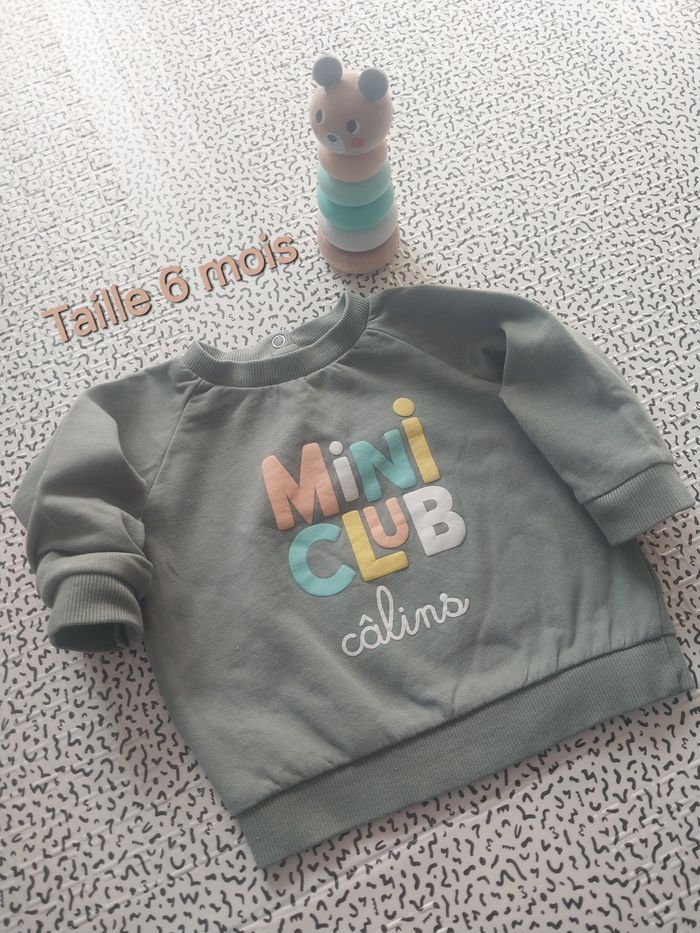 Sweat bébé Mots d’Enfants – Mini Club câlins (6 mois)
