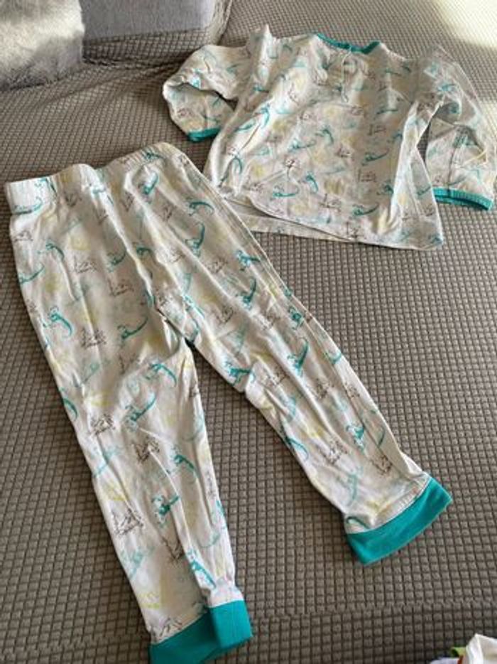 Pyjama deux pièces mi saison été 2/3 ans