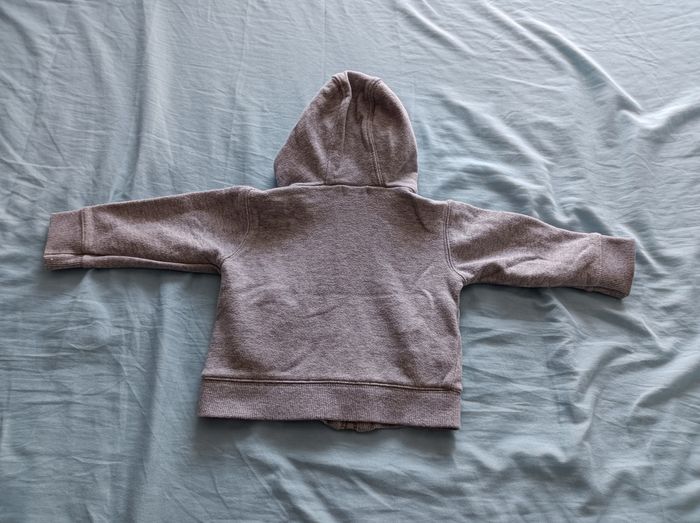 Sweat capuche 9 mois - photo numéro 4