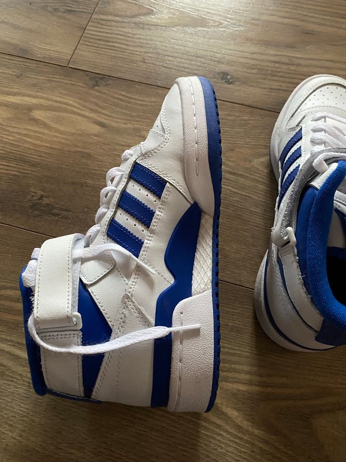 Baskets Adidas blanches et bleues T37 1/3 - photo numéro 3