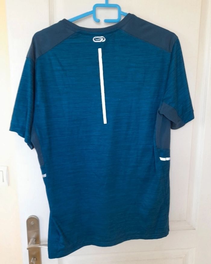 Tee-shirt de sport - photo numéro 2