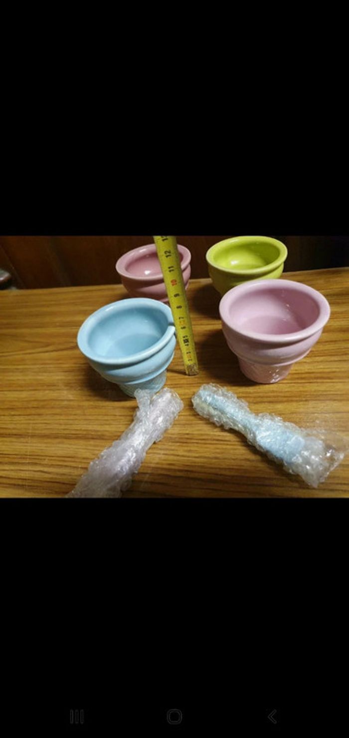 Petit pot pour glace neuf - photo numéro 2