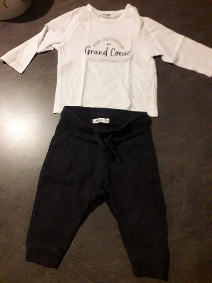 Ensemble tee-shirt pantalon