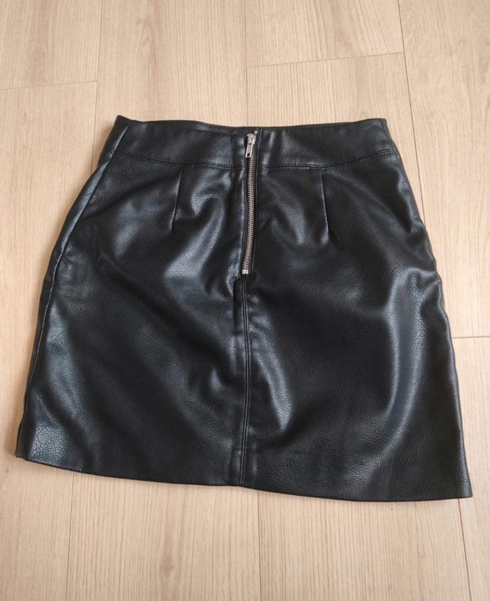 Mini Jupe smili cuir taille 34 - photo numéro 2