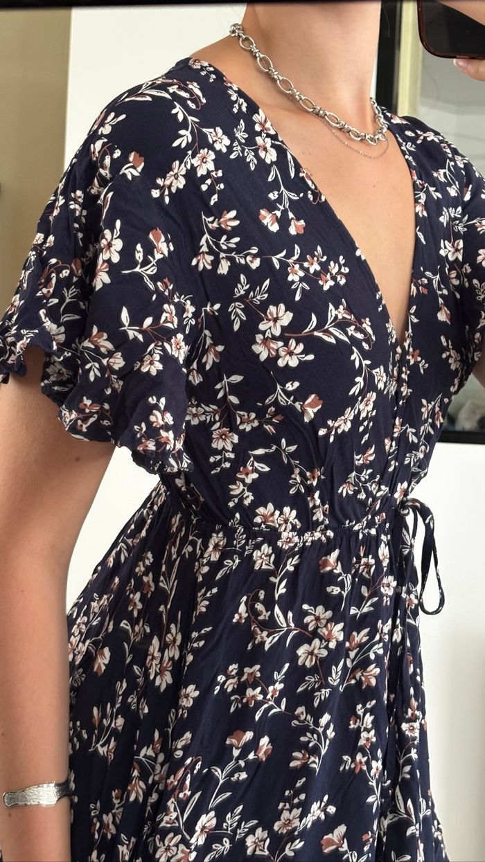 Robe courte à fleurs - photo numéro 2