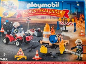 Calendrier de l'avent playmobil pompier site de construction 9486