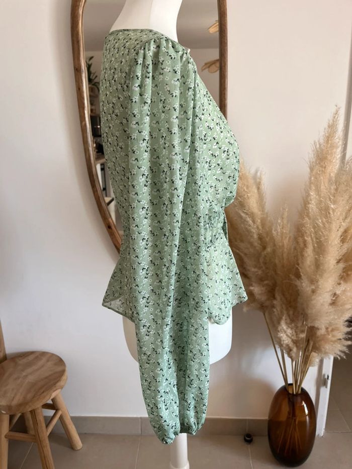 Blouse verte/menthe fleurie Stradivarius - photo numéro 4
