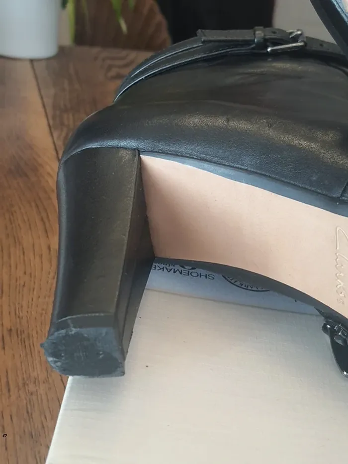 Jolie Bottine noir Clarks Kendra 41 1/2 - photo numéro 16