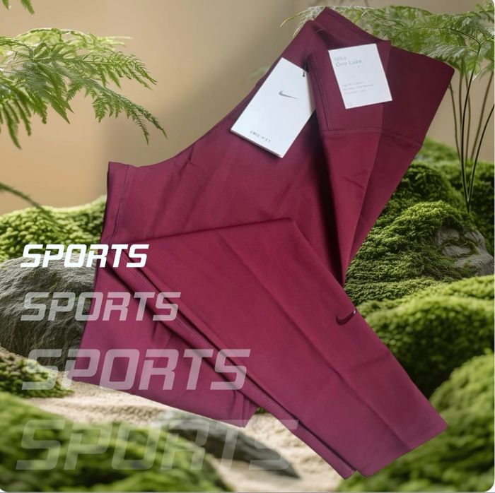 Legging Nike One ,Taille M. Neuf avec étiquette et emballage.
