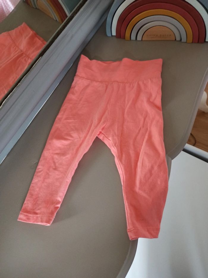Pantalon fin corail 6 mois Verbaudet neuf - photo numéro 2