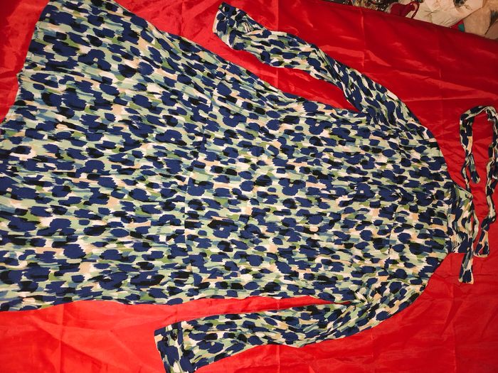 Robe imprimée en viscose Caroll 36 - photo numéro 3