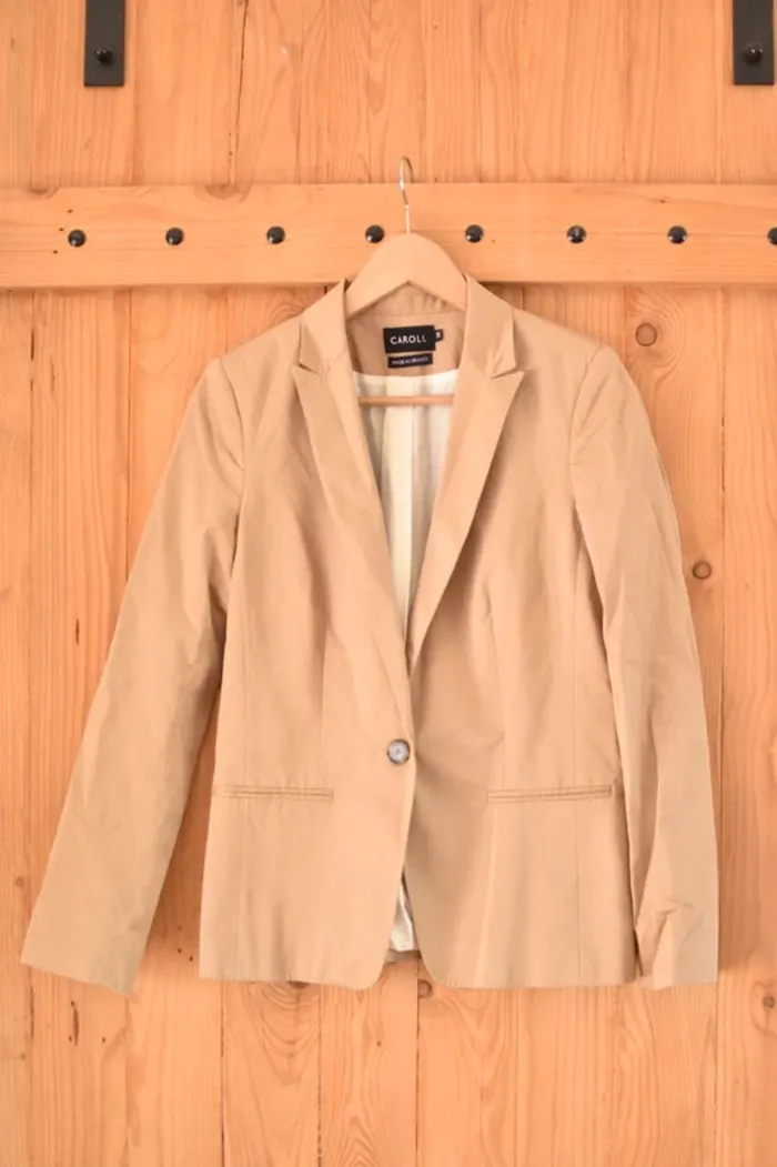 Veste Caroll en taille 38 - Très bon état - photo numéro 3
