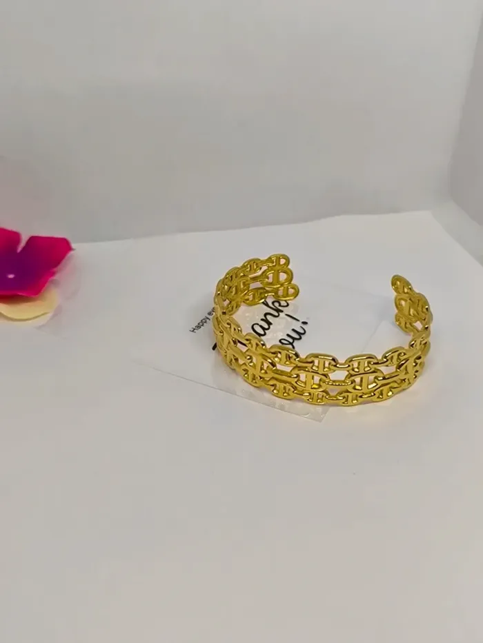 Bracelet manchette dorée maille marine triple rang - photo numéro 6
