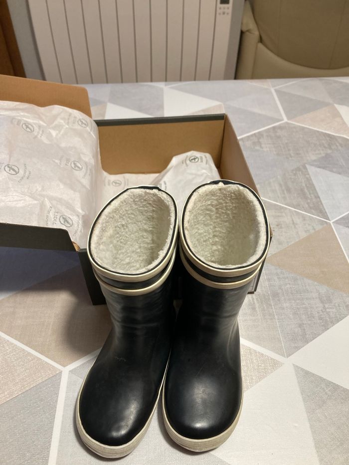 Bottes fourrées Aigle T 24 - photo numéro 2