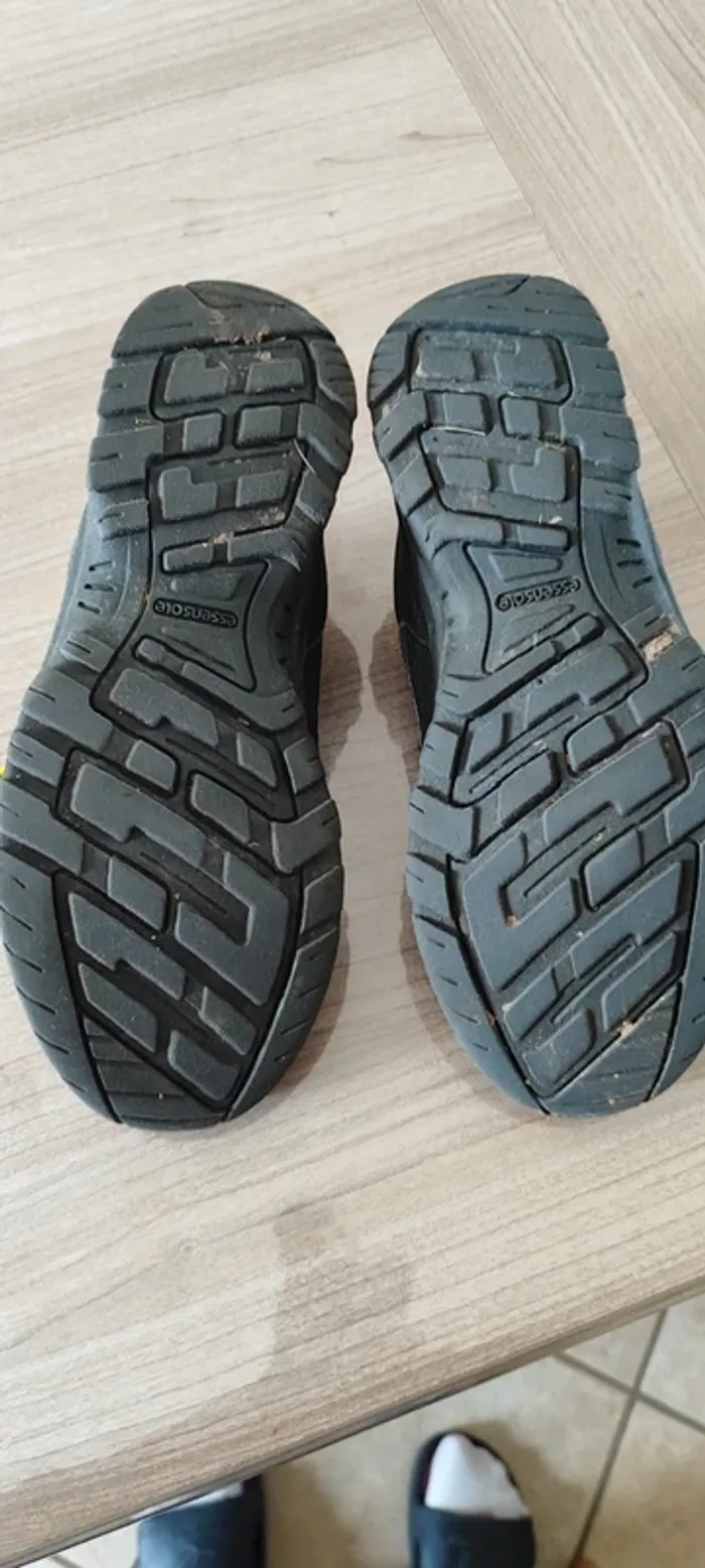 Chaussures Quechua en taille 36 - photo numéro 4