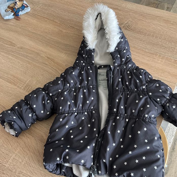 Veste hiver bleu marine taille 12 mois