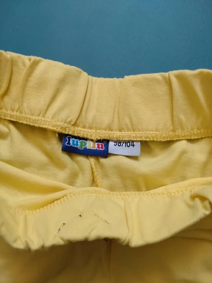 Short lupilu taille 3/4 ans - photo numéro 2