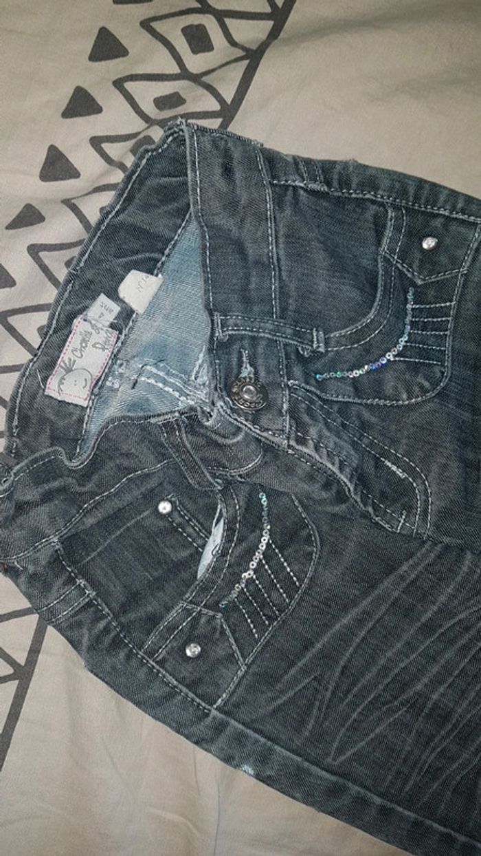 Jean 4 ans
Réduction jusqu'à -60% - photo numéro 2