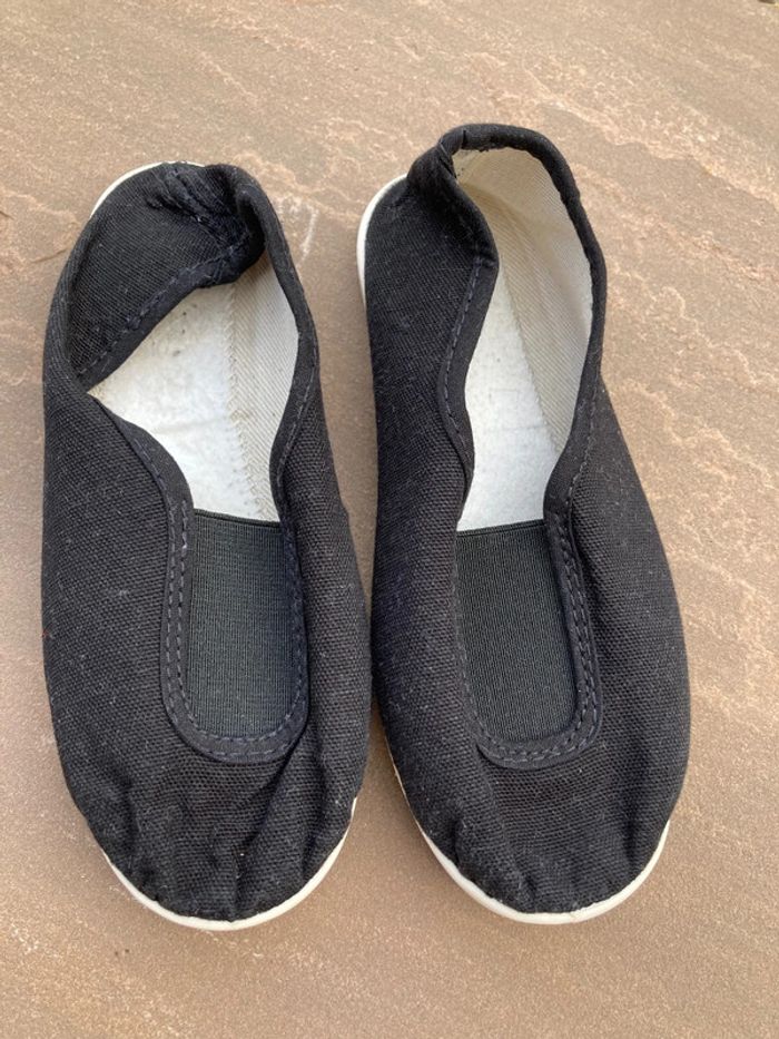 Rythmiques enfant taille 28