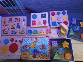 Lot jeux a encastrer en bois Djeco en parfait état 