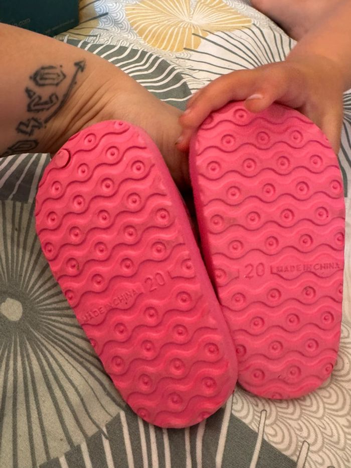 Crocs fille 20 - photo numéro 2