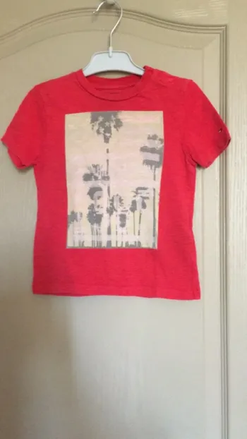 Tshirt rouge tommy hilfiger 92cm