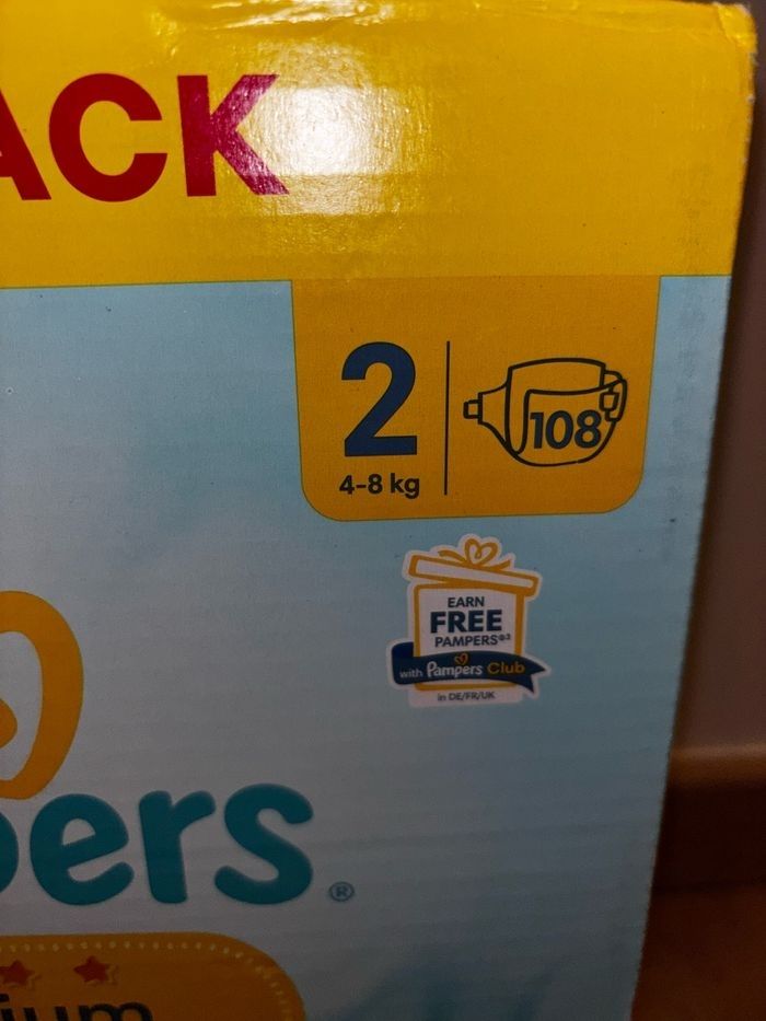 Pampers Taille 2 Premium Protection Maxi Pack 108 couches - photo numéro 2