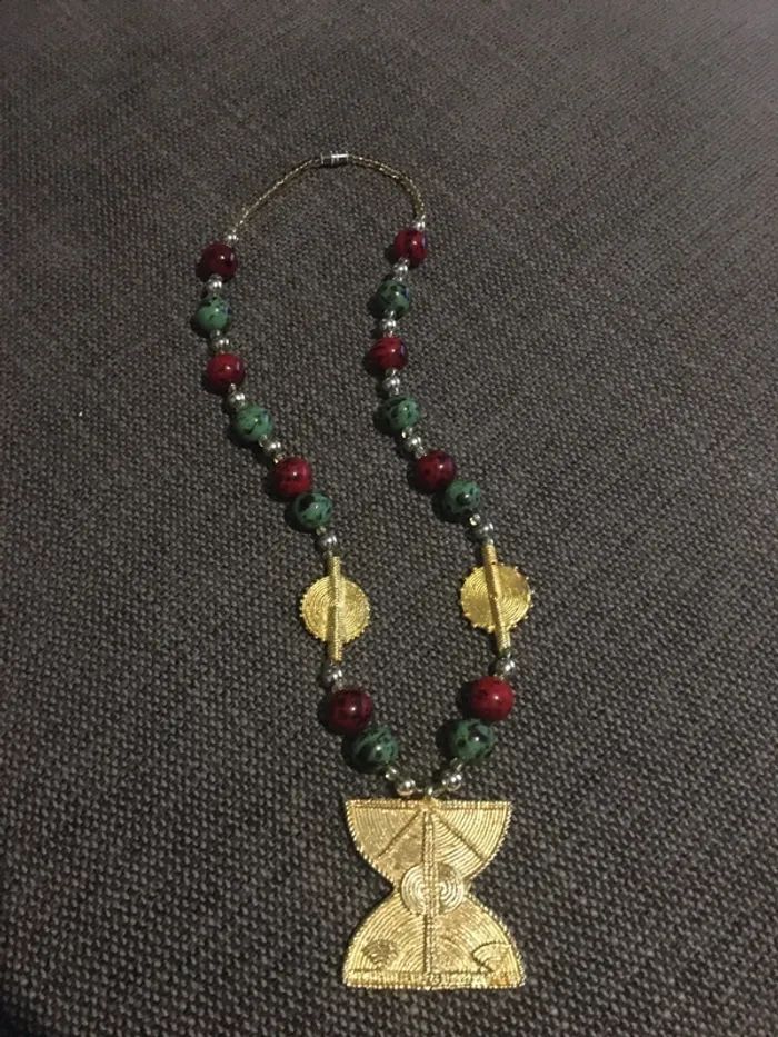 Collier - photo numéro 7