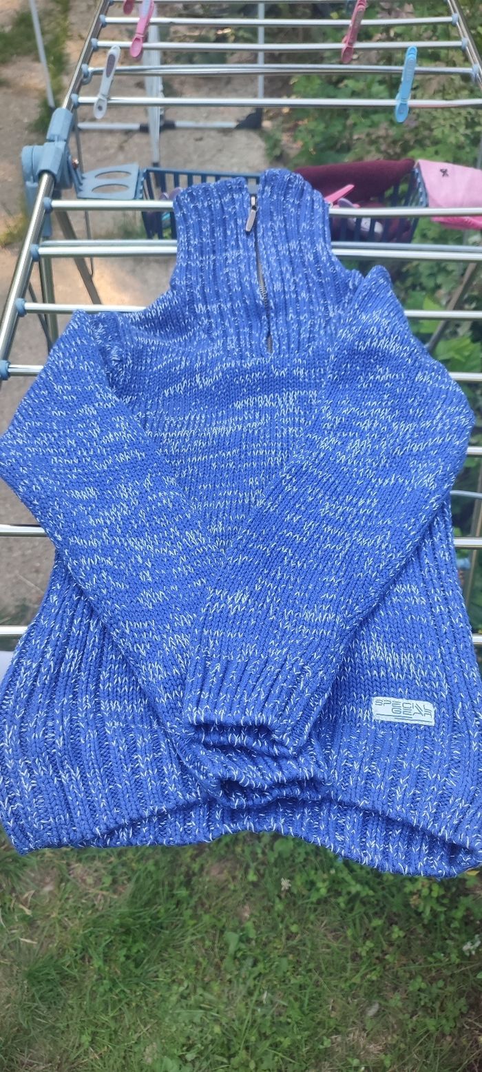 Pull bleu - photo numéro 3