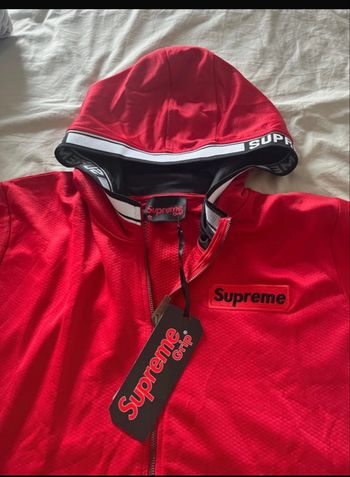 Veste suprême