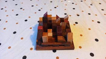 Casse-tête / puzzle 3D en bois – CITY TG 1875