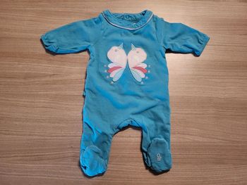 Pyjama taille 1 mois (53 cm)