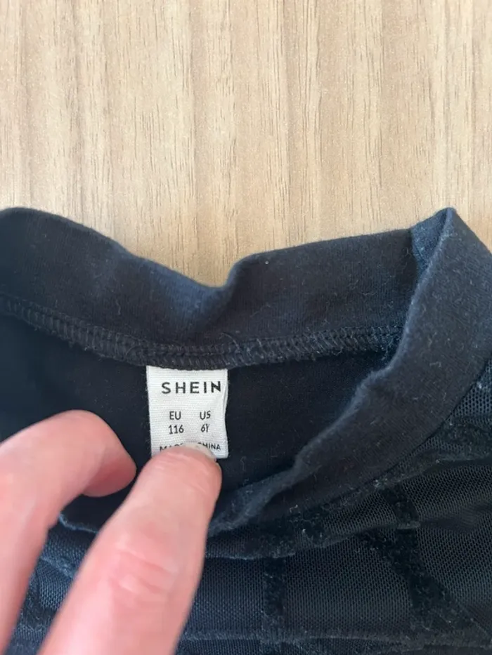 Robe noir SHEIN taille 6 ans - photo numéro 5