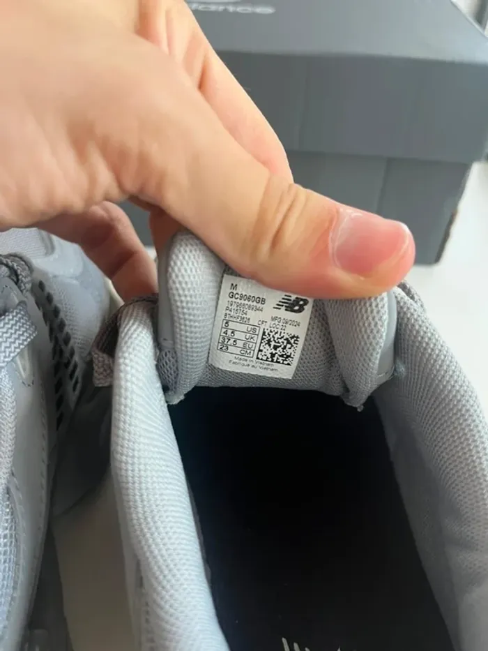 New Balance 9060 Grey 37,5 - photo numéro 5