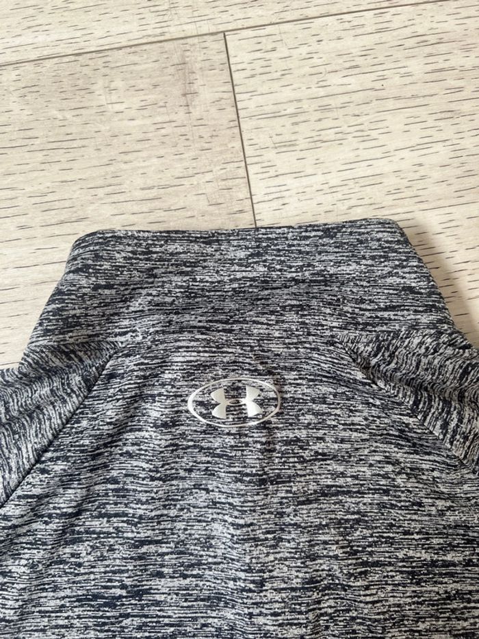 Haut under armour - photo numéro 6