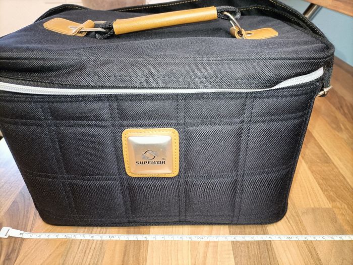 Trousse de toilette rigide noire - photo numéro 2