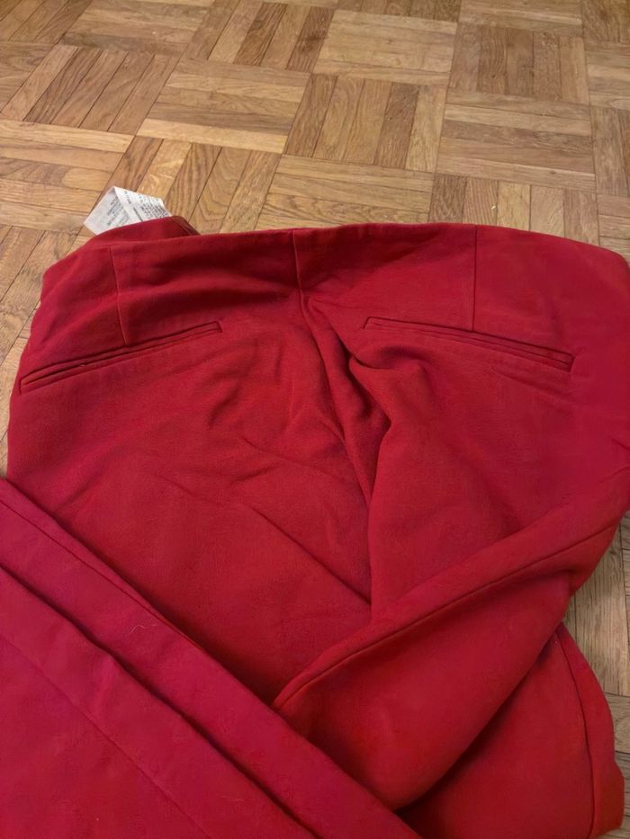 Pantalon rouge Zara - photo numéro 2