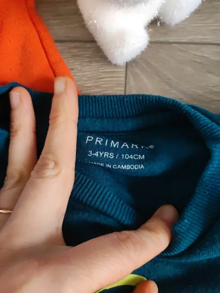 Lot pull Primark 3-4 ans - photo numéro 4