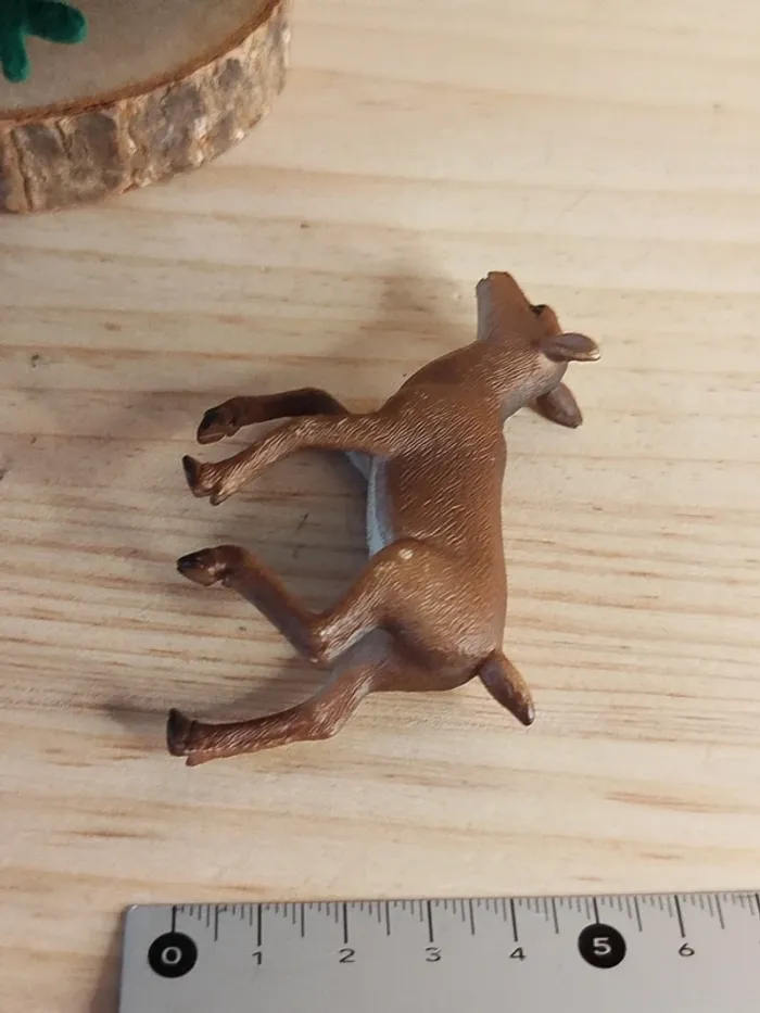 MOJO veau Renne Figurine animal de la forêt - photo numéro 5