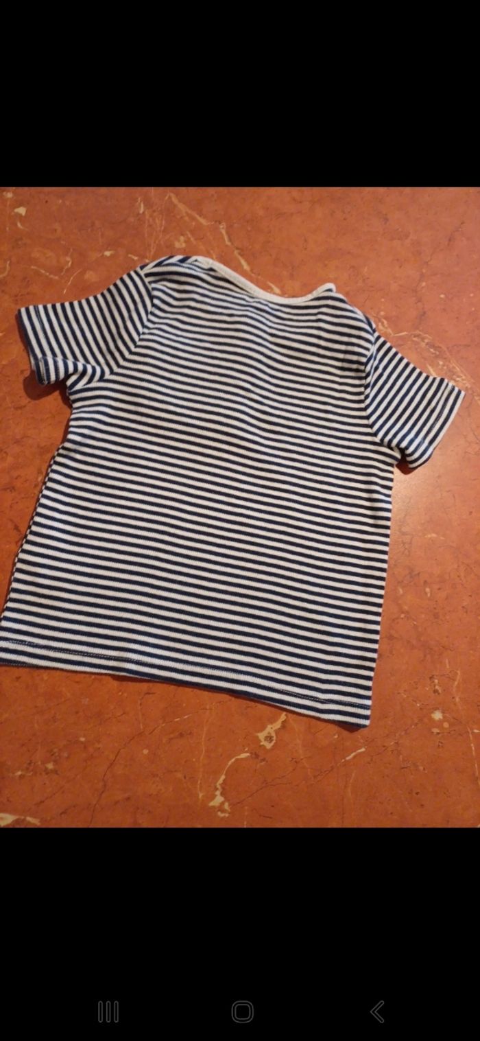 T.shirt bébé taille 12 mois - photo numéro 3