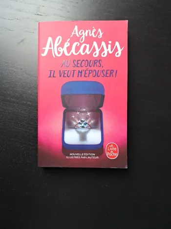 Au secours,  il veut m'épouser