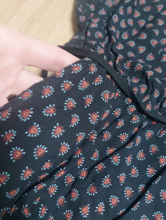 robe à motifs de la marque Clockhouse
Taille 36 - photo numéro 4