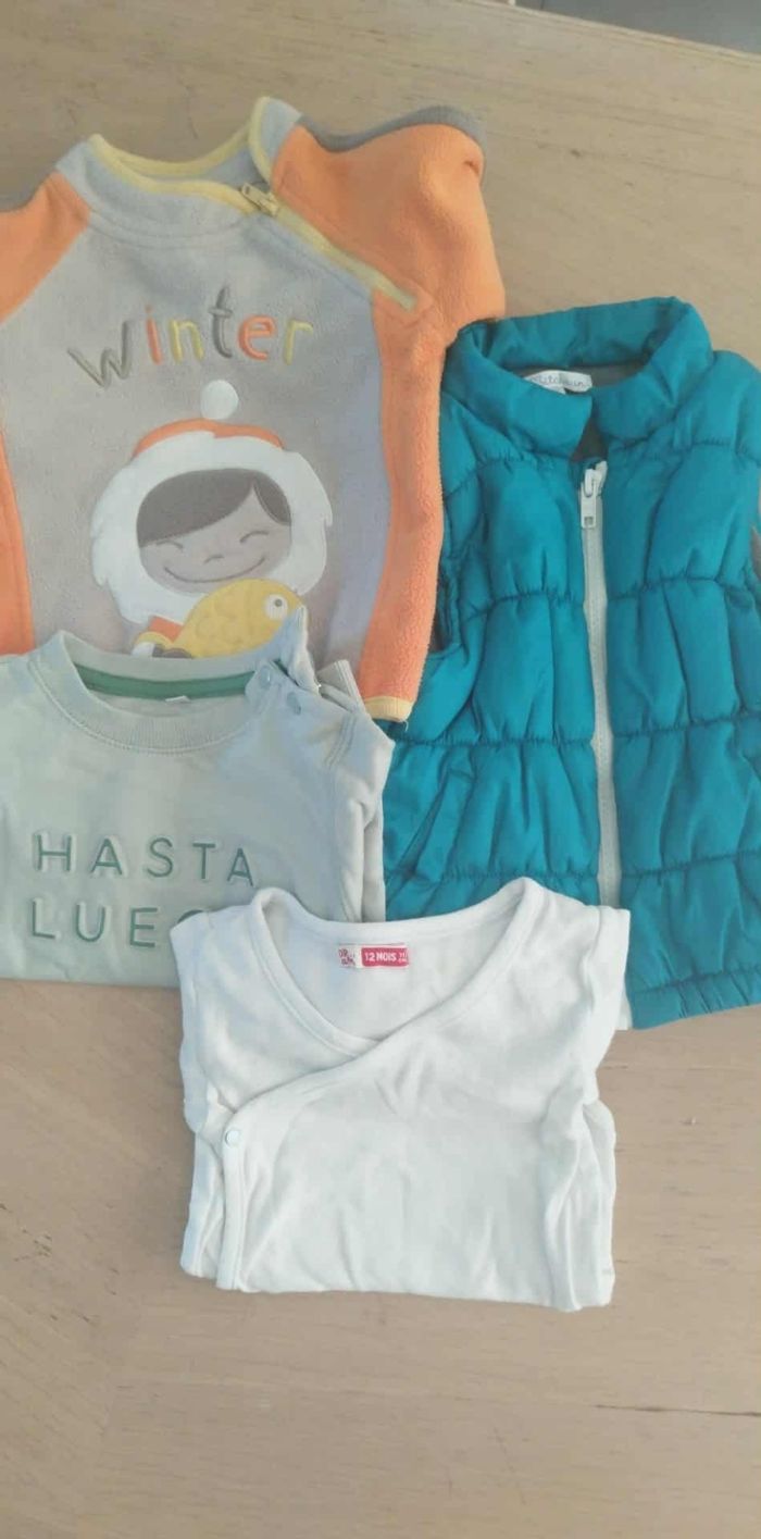 Vêtements 12 mois garçon