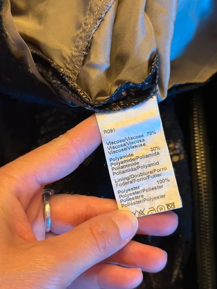 Blouse en dentelle noire Gérard Darel – Taille 38 - photo numéro 9