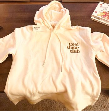 Sweat Cool Mom Club Neuf  Vanille Mère et fille Paris