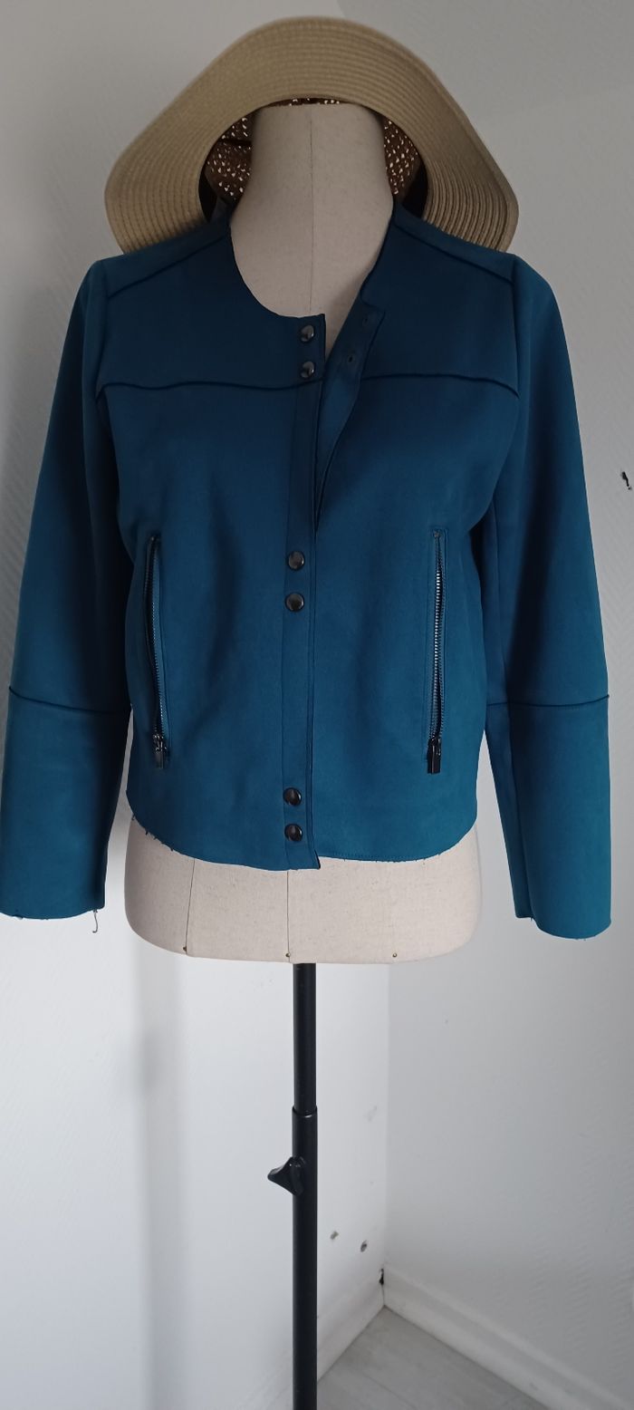 Très jolie veste femme T M