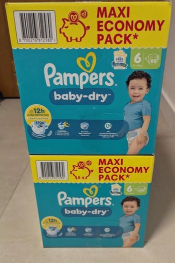 2 cartons de couches Pampers taille 6